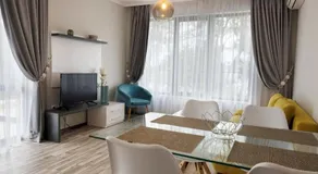 Green Paradise Deluxe Apartments - Image 5