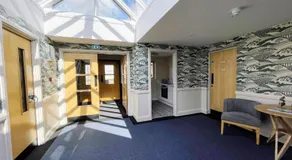 Modern Accessible Apartment with Interconnecting Room - Image 3