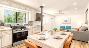 Boutique Beach Retreat - Image 3