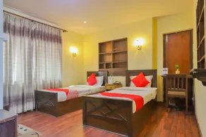 OYO 742 Hotel Thamel Inn And Restaurant - Image 2