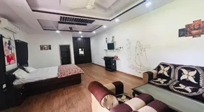 Hotel Ajitgarh - Image 5