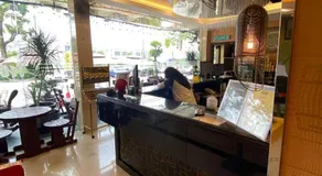 GM Hotel - Image 2
