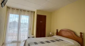 Hostal Avi Pep - Image 2