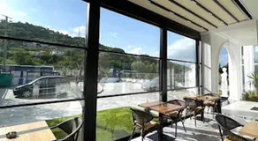 Reign Hotel - Image 3