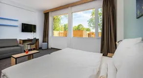Zsóry Liget Camping & Resort - Image 2