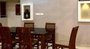 Well maintained Calm atmosphere - Image 5