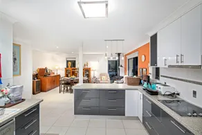 Suite Penthouse Madsen Retreat Boutique Guesthouse Penguin NW Tasmanie - Image 2
