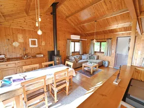 Beautiful chalet for 4 pax quietly located with a beautifully landscaped garden - Image 3
