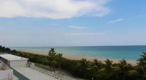 Pavilion Residences on the Beach - Image 4