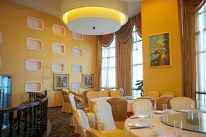 Yonder International Hotel - Image 2