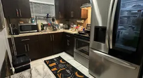 Private House Near MIA, Cruise Port, Free Parking - Image 3
