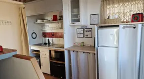 Duplex calme, vue chevaux et montagnes - Image 4
