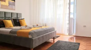 Downtown Star Apartment - Image 2