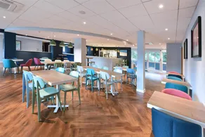 Travelodge Ashford - Image 4