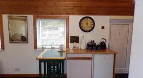 Groom's Cottage - Image 4