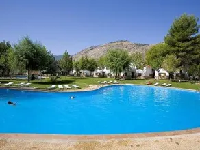 Complejo Residencial Los Enebros - Image 5