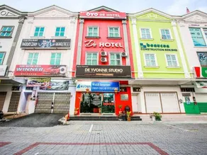 De Hotel Teluk Intan - Image 3