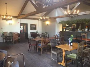 The Woodman Inn - Image 3