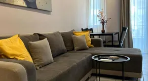 Well designed 2 Bdr Apartment - Image 5