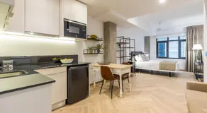 Goerlich by Alma Suites - Image 3