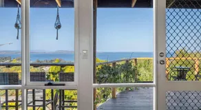 Ocean Views 20kms from CBD Sleeps 10 - Image 4