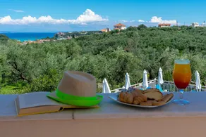 Zante Pantheon Hotel - Image 5