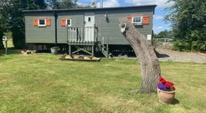 Natures Nook - Luxury XL Wagon Louth Lincolnshire - Image 5