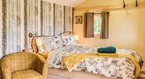 Walnut Lodge - Image 2