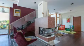Villa Sirena Apartments - Image 2