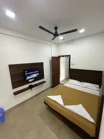 Hotel Shreetej Executive - Image 5