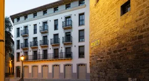 Apartamentos Torre del Reloj - Image 5