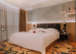 Forest Hotel - Image 2