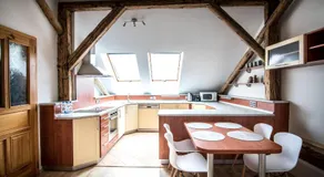 Tylova Apartments - Image 4