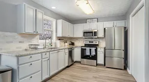 Cozy home in Austell - Image 3