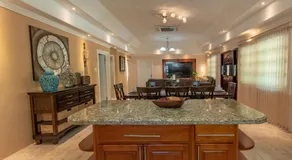 Tropical Escape Villa - Image 2