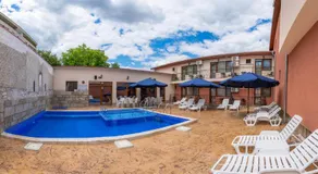 Family Hotel Preslav - Image 4