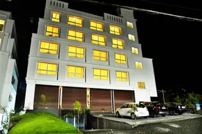 Temple Plaza Kochi - Image 4