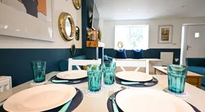 The Bolt Hole Hythe panoramic coast and sea views - Image 4