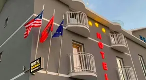 Hotel Demokracia - Image 5
