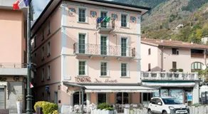 TOURING HOTEL & SPA - Image 2