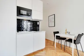 Paris Villas - Image 3