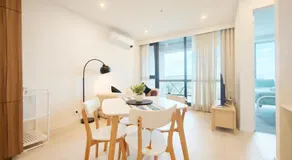 607 - 2 bedrooms 2 bathrooms large balcony opposite Box Hill Central 5 people parking space Tempo luxury apartment - Image 2