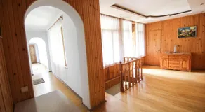 Eka&Nino GuestHouse - Image 4