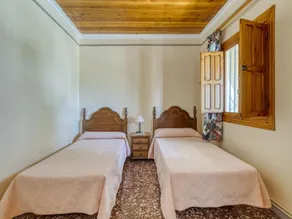 Spacious Cottage in Moratalla with Swimming Pool - Image 4