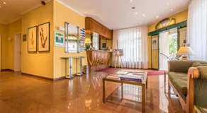Single room economy - Image 4