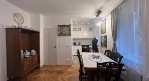 Luxe-Boutique Apartments - Image 4