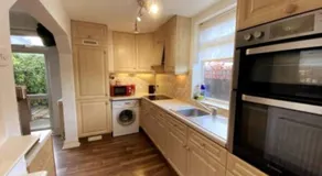 Budgeted Residence near Coventry Building Society (CBS) Arena with Parking - Image 3