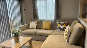 Tattershall Lakeside Lodge Indulgent wheelchair accessible 8 berth with Hot Tub - Image 2