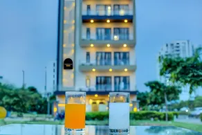 Hotel Elite Oak- Manesar and Sec 83 Gurgaon - Image 4