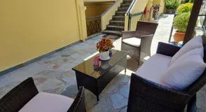 Studios Achileous 1 - Image 2
